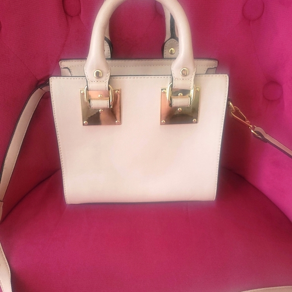 Adorable purse - Picture 2 of 5